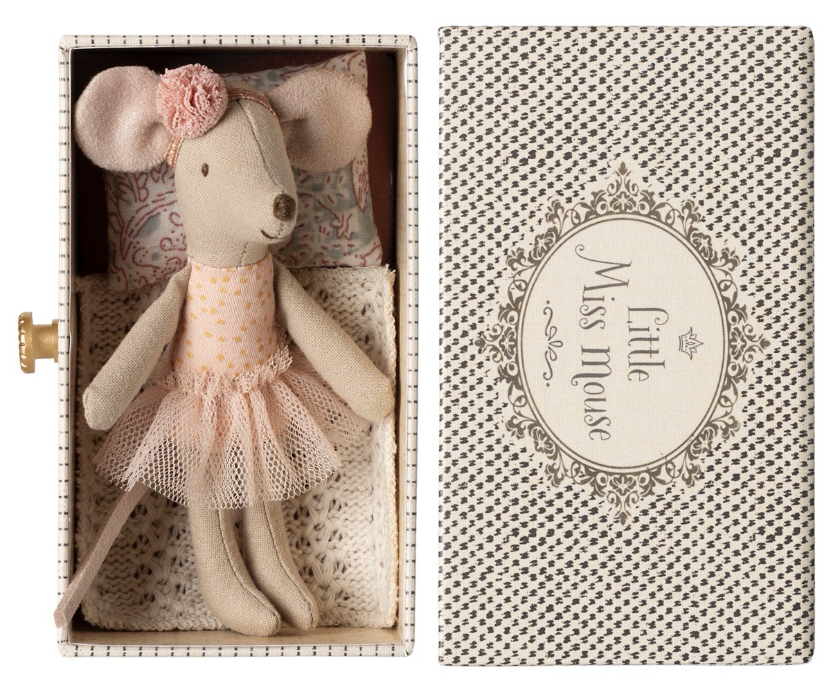 Maileg Tanzmaus im Tagesbett