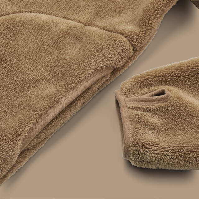 Fleecejacke Calina von Liewood in Karamellbraun Ärmeldetail