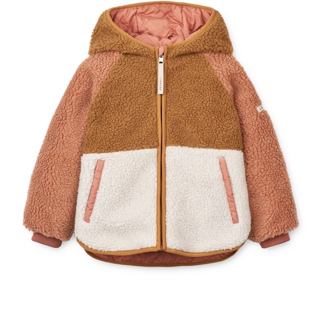 Wendejacke von Liewood, Eine Seite Teddyfell, eine Seite Stepp in Rosa, Karamell und weiß mit Kapuze (Teddy-Seite)