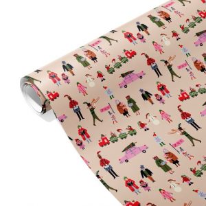 Weihnachtsgeschenkpapier von Rice in Altrose mit Allover weihnachtlichen Motiven