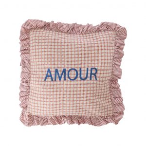 Quadratisches Kissen in Lila/Rosa mit Stickschrift "Amour"
