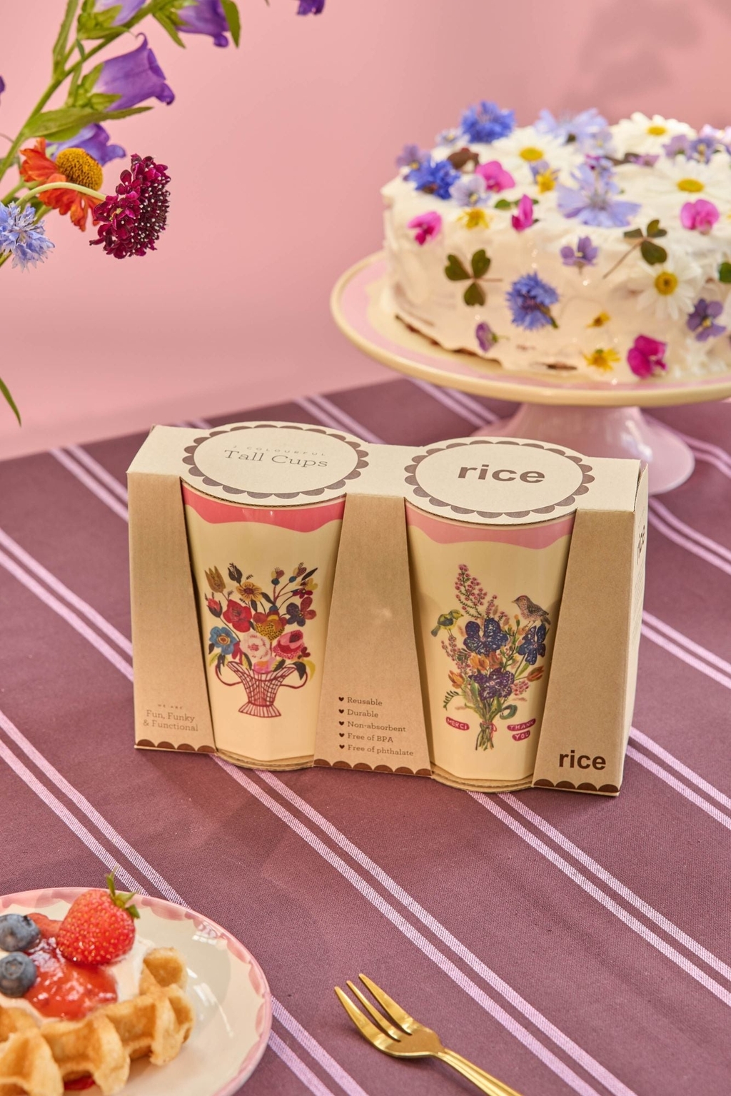 Nathalie Lété Latte Cups im 2er Set mit Blumenprint auf Beige mit Rosa Rand von Rice