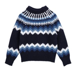 Norwegerpullover in verschiedenen Blautönen von TNS