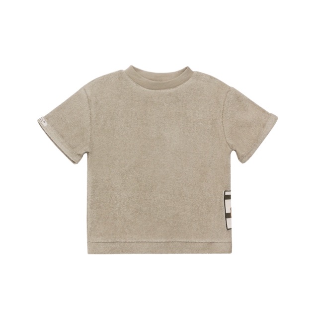 Donsje Frotte T-Shirt in dreckigem Beige mit Bär-Patch an der Seite